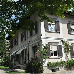  Bed & Breakfast Invilla